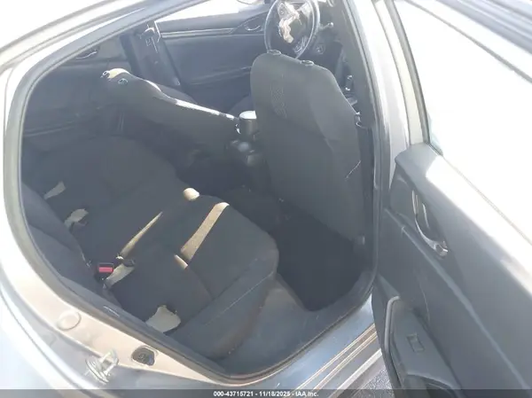 SHHFK7H45KU205501 2019 HONDA CIVIC - Image 8