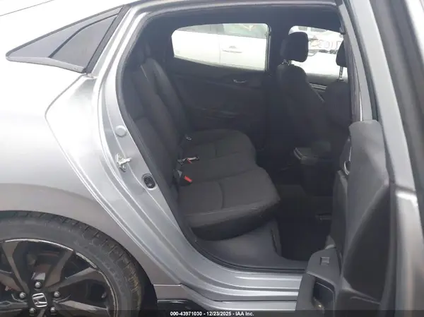 SHHFK7H46JU205599 2018 HONDA CIVIC - Image 8