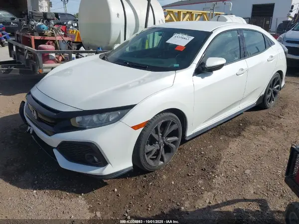 SHHFK7H46JU214304 2018 HONDA CIVIC - Image 2