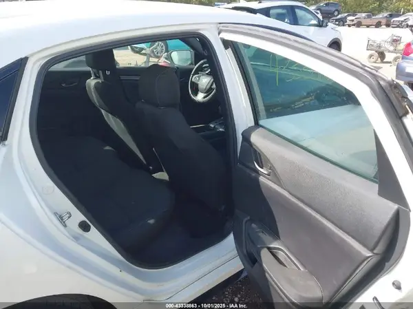 SHHFK7H46JU214304 2018 HONDA CIVIC - Image 8