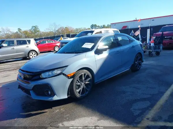 SHHFK7H46JU227733 2018 HONDA CIVIC - Image 2