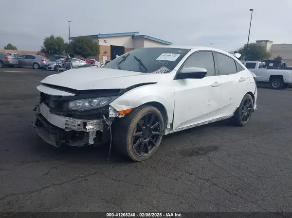 SHHFK7H46JU402868 2018 HONDA CIVIC - Image 2