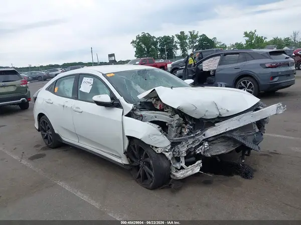 SHHFK7H46JU415488 2018 HONDA CIVIC - Image 1