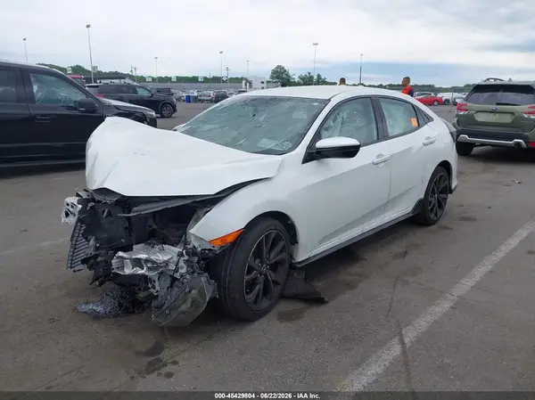 SHHFK7H46JU415488 2018 HONDA CIVIC - Image 2