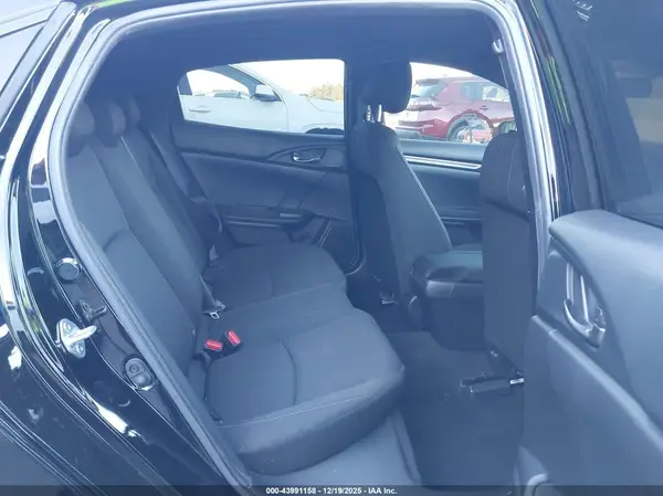 SHHFK7H46KU405318 2019 HONDA CIVIC - Image 8