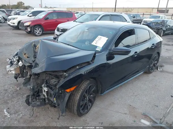 SHHFK7H47JU231533 2018 HONDA CIVIC - Image 2