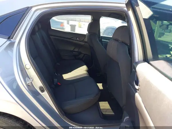 SHHFK7H47JU400501 2018 HONDA CIVIC - Image 8