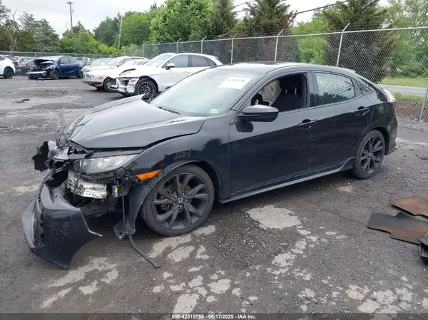 SHHFK7H48HU402591 2017 HONDA CIVIC - Image 2