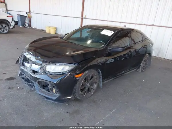 SHHFK7H48HU410853 2017 HONDA CIVIC - Image 2