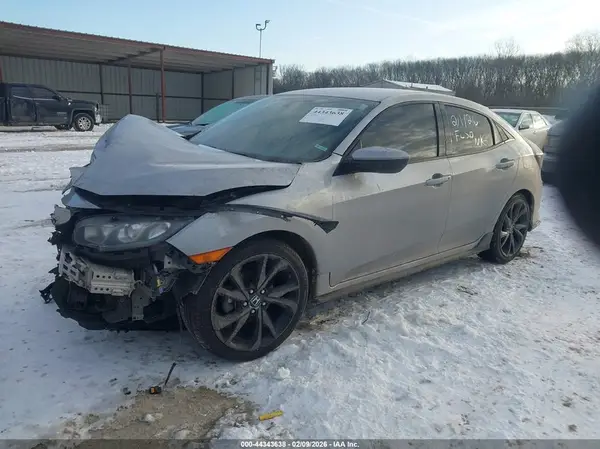 SHHFK7H48JU211615 2018 HONDA CIVIC - Image 2