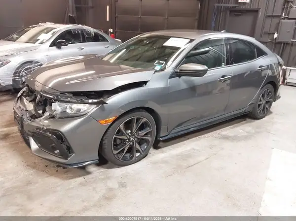 SHHFK7H48JU224686 2018 HONDA CIVIC - Image 2