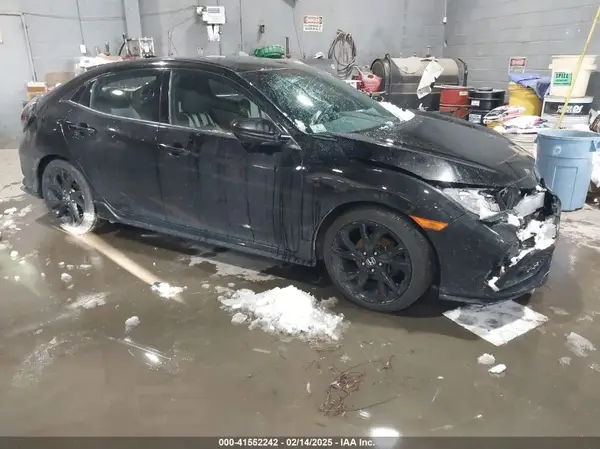 SHHFK7H48JU402211 2018 HONDA CIVIC - Image 1