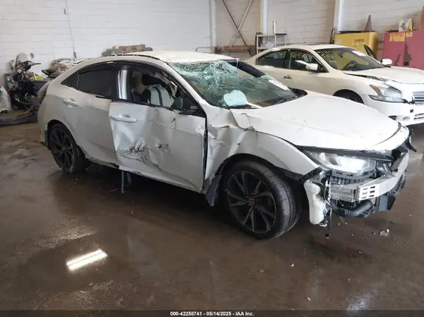 SHHFK7H48JU416920 2018 HONDA CIVIC - Image 1