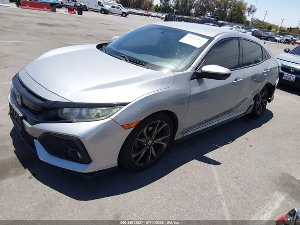 SHHFK7H48JU432485 2018 HONDA CIVIC - Image 2