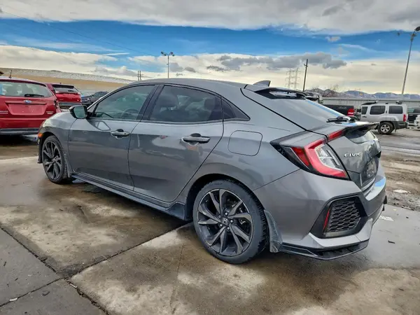 SHHFK7H48KU216153 2019 HONDA CIVIC - Image 2