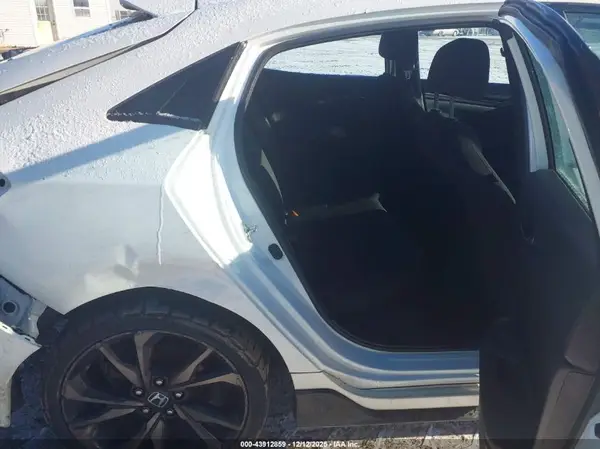 SHHFK7H49HU203470 2017 HONDA CIVIC - Image 8