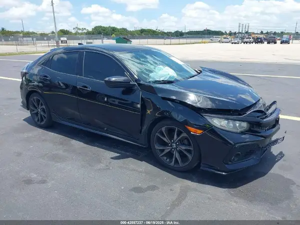 SHHFK7H49HU204702 2017 HONDA CIVIC - Image 1