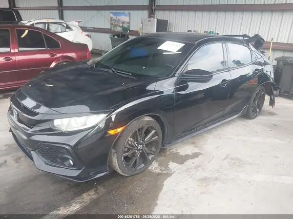 SHHFK7H49JU206567 2018 HONDA CIVIC - Image 2
