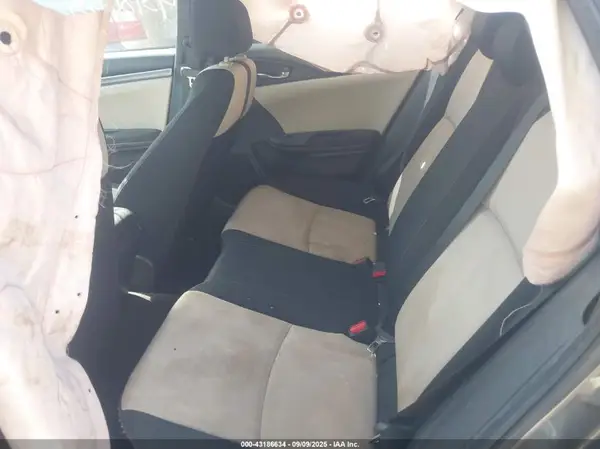SHHFK7H49JU219903 2018 HONDA CIVIC - Image 8