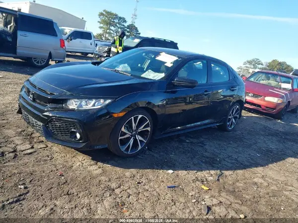 SHHFK7H49JU229492 2018 HONDA CIVIC - Image 2