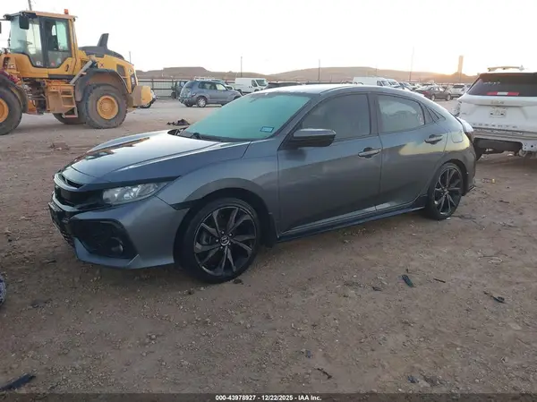 SHHFK7H49JU239293 2018 HONDA CIVIC - Image 2