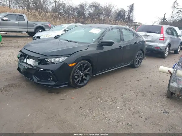 SHHFK7H49JU418269 2018 HONDA CIVIC - Image 2