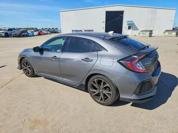 SHHFK7H49JU424752 2018 HONDA CIVIC - Image 2