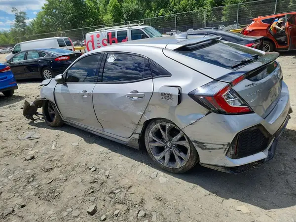 SHHFK7H49JU426128 2018 HONDA CIVIC - Image 2