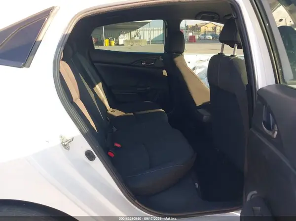 SHHFK7H49KU227842 2019 HONDA CIVIC - Image 8