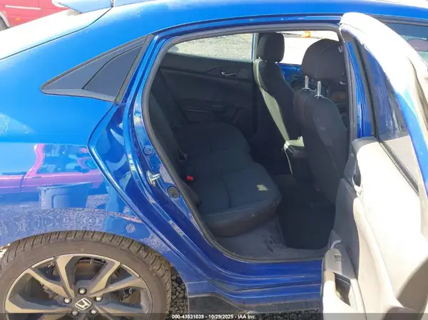 SHHFK7H49KU420766 2019 HONDA CIVIC - Image 8