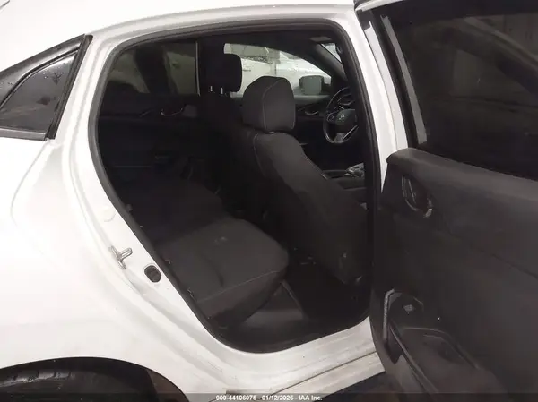 SHHFK7H4XJU208585 2018 HONDA CIVIC - Image 8