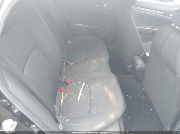 SHHFK7H4XJU215083 2018 HONDA CIVIC - Image 8