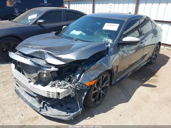 SHHFK7H4XJU231834 2018 HONDA CIVIC - Image 2