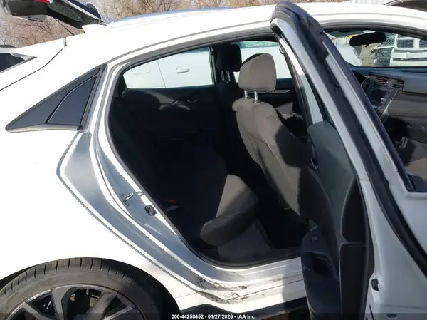 SHHFK7H4XJU239318 2018 HONDA CIVIC - Image 8