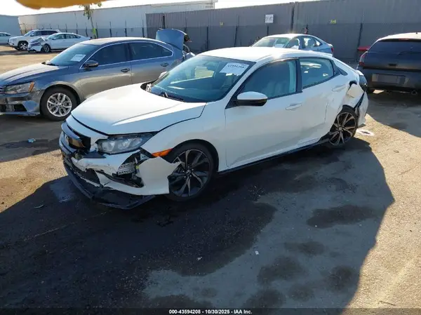 SHHFK7H4XJU406390 2018 HONDA CIVIC - Image 2