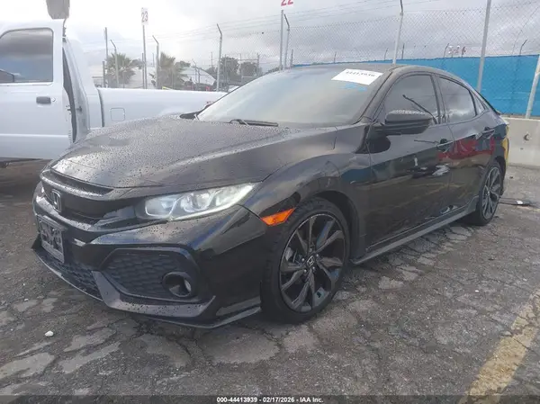 SHHFK7H4XJU409189 2018 HONDA CIVIC - Image 2