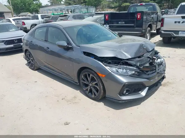 SHHFK7H4XJU415302 2018 HONDA CIVIC - Image 1