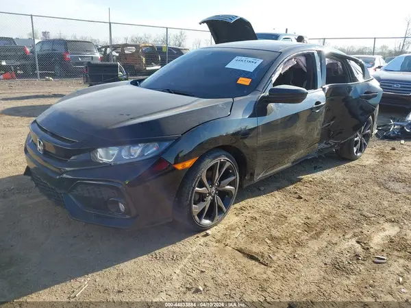 SHHFK7H4XKU215747 2019 HONDA CIVIC - Image 2