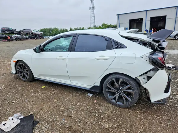 SHHFK7H4XKU420775 2019 HONDA CIVIC - Image 2