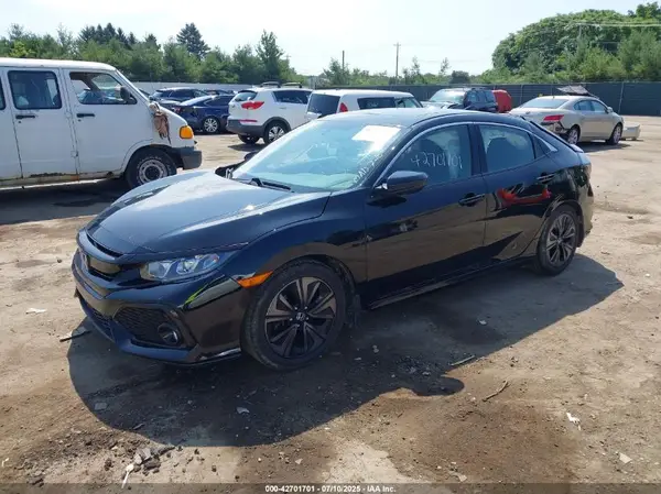 SHHFK7H50JU205221 2018 HONDA CIVIC - Image 2