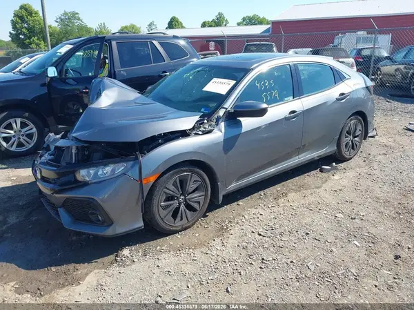 SHHFK7H50JU230751 2018 HONDA CIVIC - Image 2