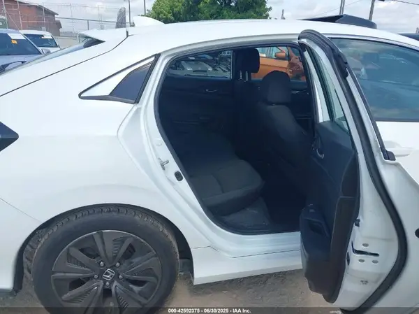 SHHFK7H51HU205724 2017 HONDA CIVIC - Image 8