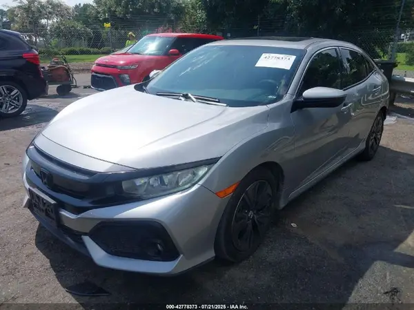 SHHFK7H51JU211769 2018 HONDA CIVIC - Image 2