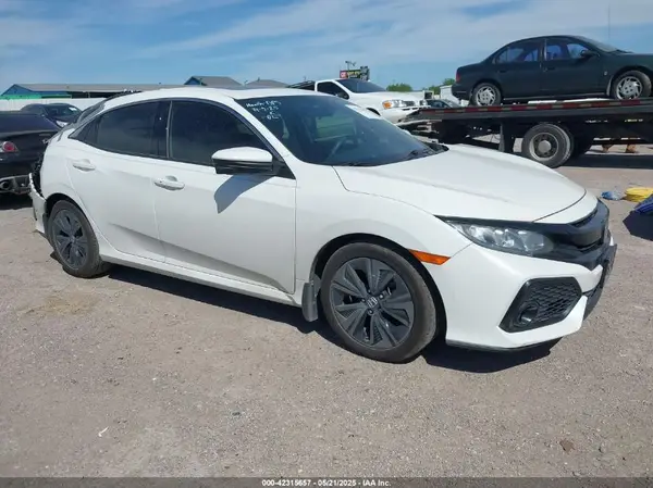 SHHFK7H51JU218978 2018 HONDA CIVIC - Image 1