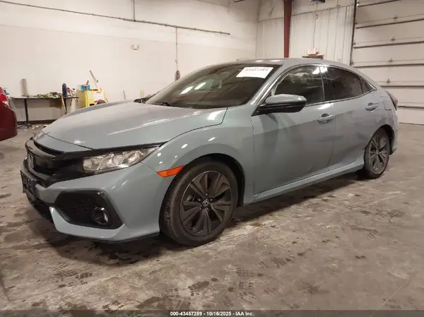 SHHFK7H51JU223064 2018 HONDA CIVIC - Image 2