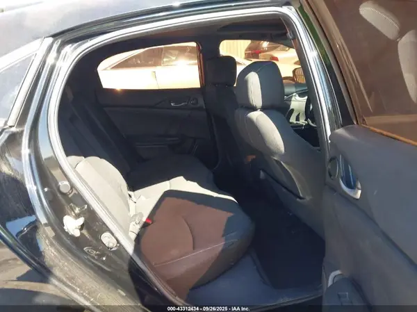 SHHFK7H51JU402141 2018 HONDA CIVIC - Image 8