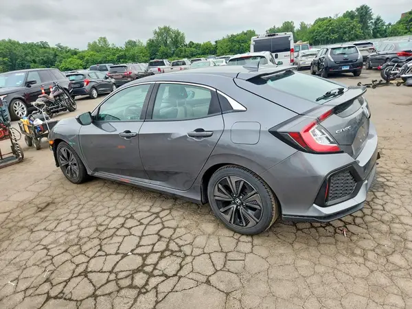 SHHFK7H51JU413561 2018 HONDA CIVIC - Image 2