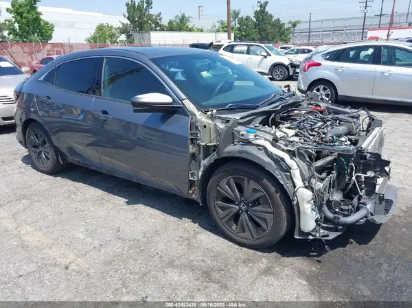 SHHFK7H51JU422678 2018 HONDA CIVIC - Image 1
