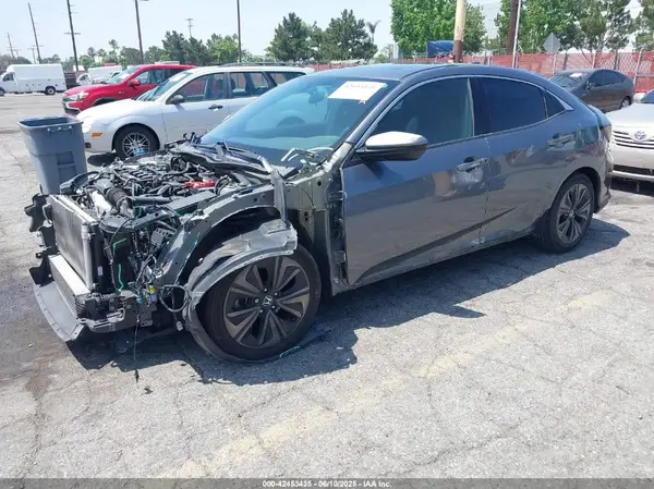 SHHFK7H51JU422678 2018 HONDA CIVIC - Image 2