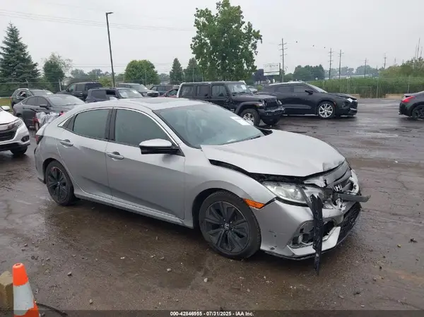 SHHFK7H51JU422969 2018 HONDA CIVIC - Image 1